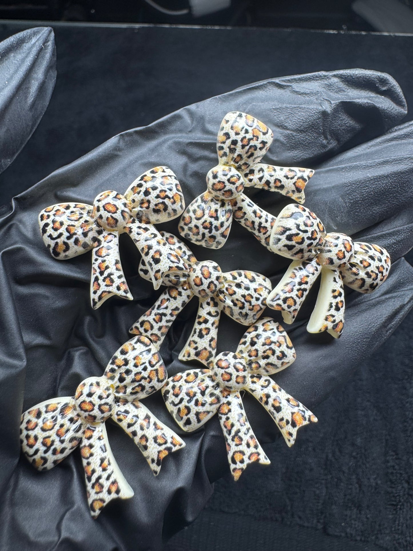 Cheetah bow