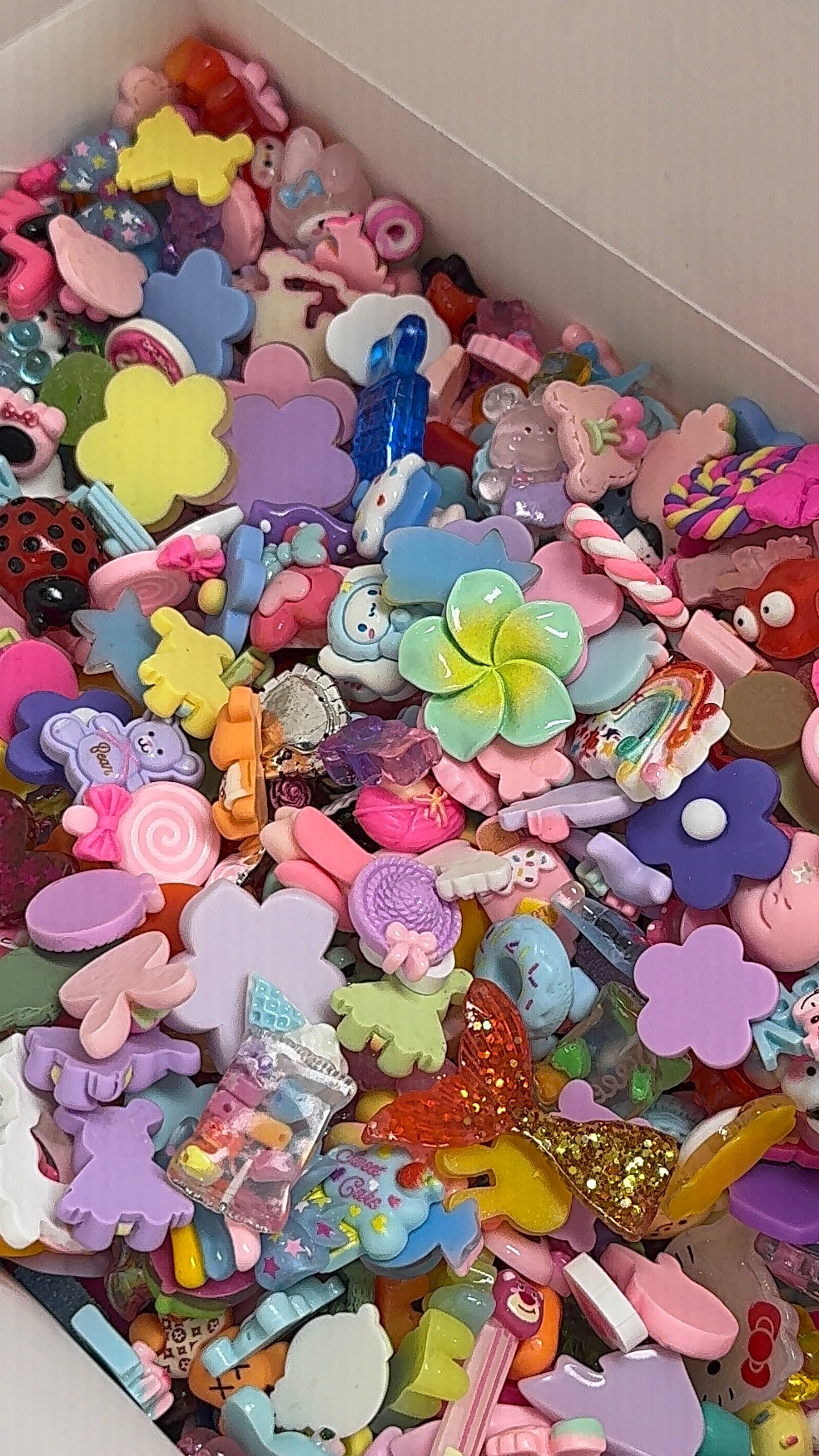 Kawaii Charm Mix 50pcs